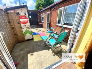 Photo 17- click for photo gallery